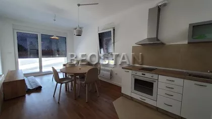 Vojvođanska | 4zida.rs