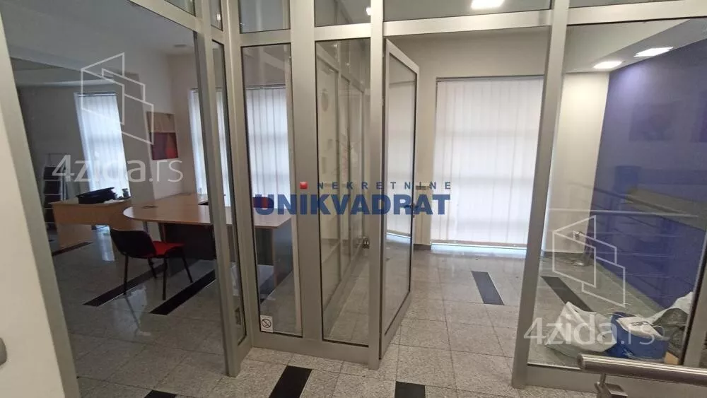 Poslovni prostor | 4zida