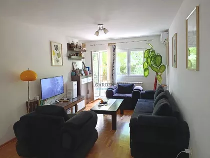 Jovanke Radaković | 4zida.rs