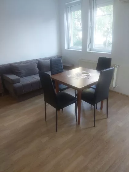 Kopaoničkih Žrtava 20 | 4zida.rs