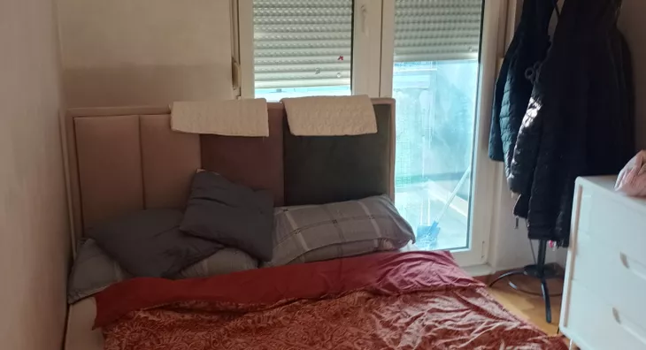 Šestosoban stan | 4zida