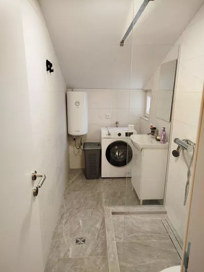 Bože Jankovića 46 | 4zida.rs