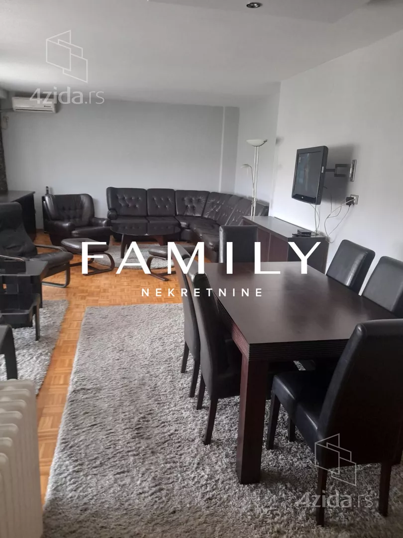 Troiposoban stan | 4zida