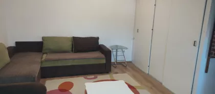 Raška 14\7 | 4zida.rs