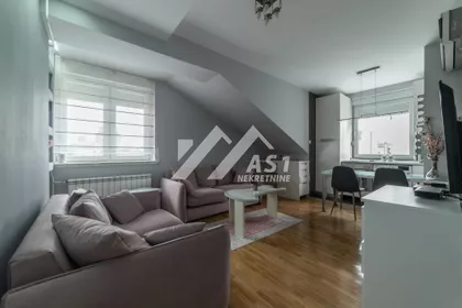 Vase Pelagića | 4zida.rs