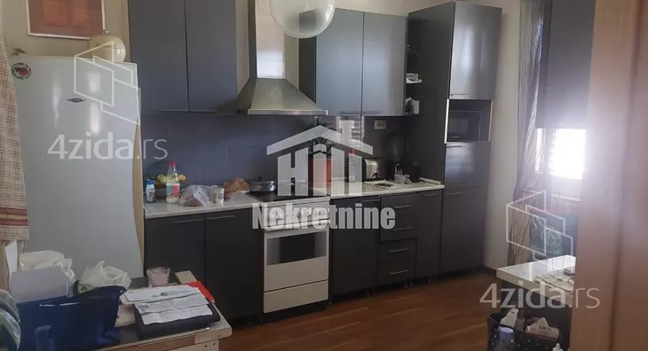 4-etažna kuća | 4zida