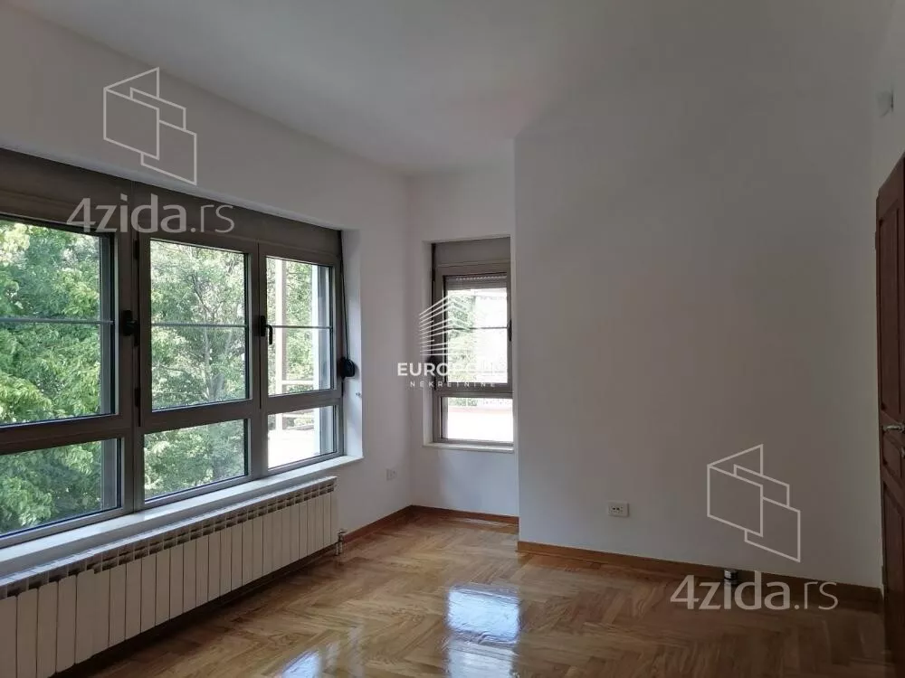 4-etažna kuća | 4zida