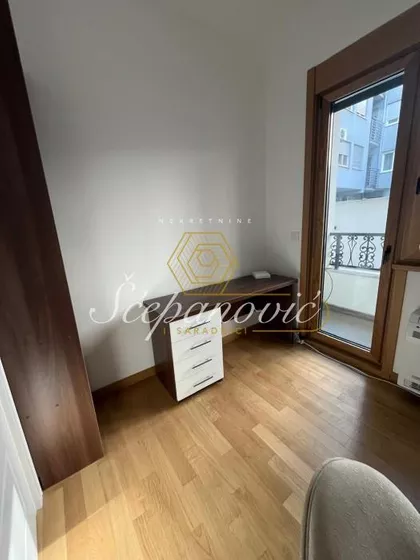 Bulevar Oslobođenja | 4zida.rs