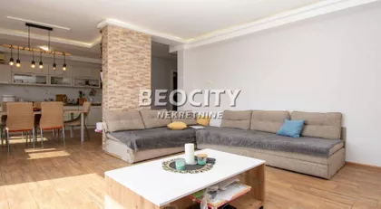 Majora Omera Mehića | 4zida.rs