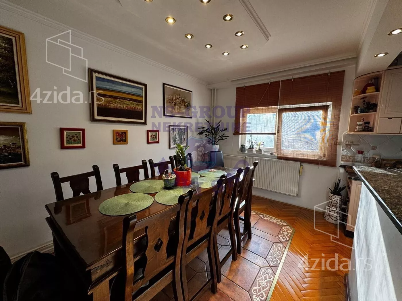 Dvoiposoban stan | 4zida