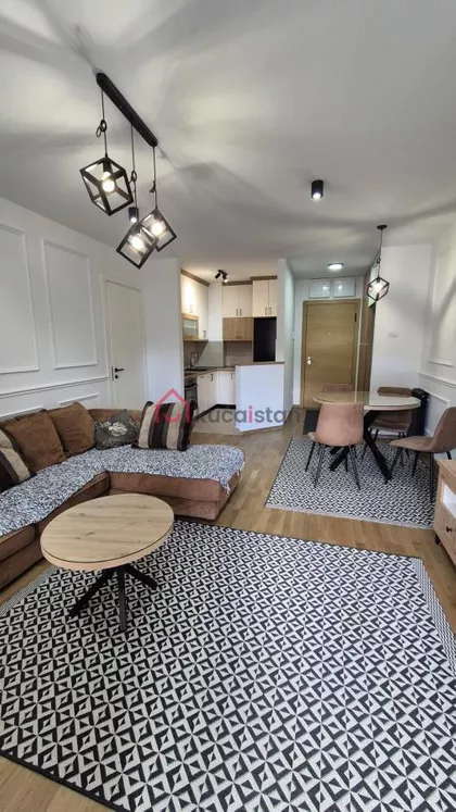 Južni Bulevar | 4zida.rs