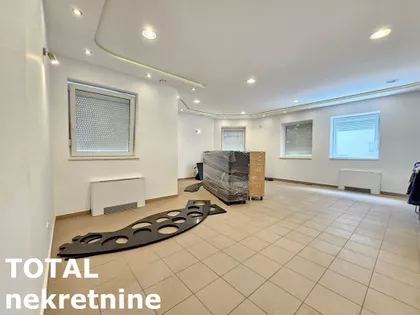 Lipov Gaj | 4zida.rs