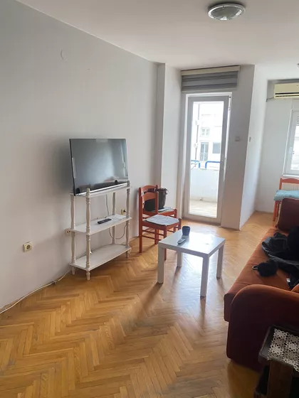 Cara Dušana | 4zida.rs