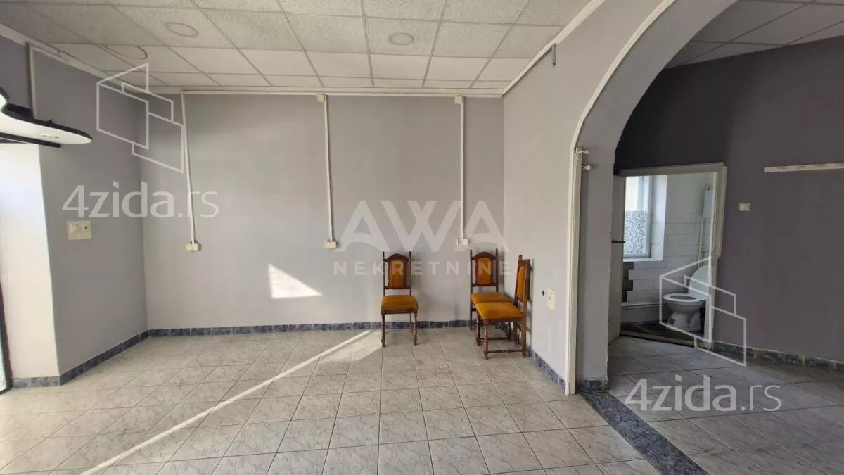 Poslovni prostor | 4zida