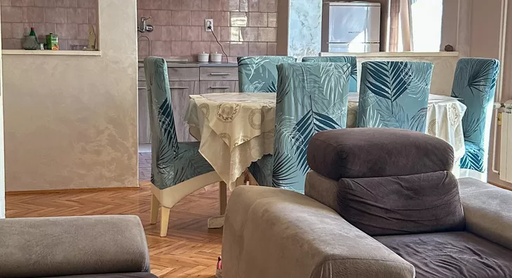 Četvoroiposoban stan | 4zida