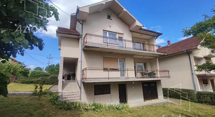 3-etažna kuća | 4zida