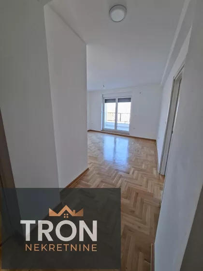 Nemanjina | 4zida.rs