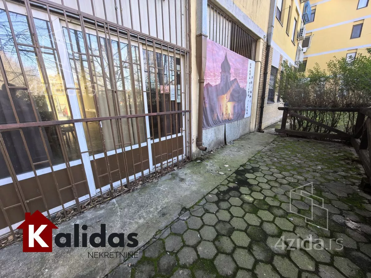 Poslovni prostor | 4zida