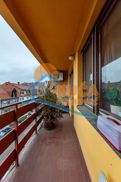 Bulevar Nemanjića | 4zida.rs