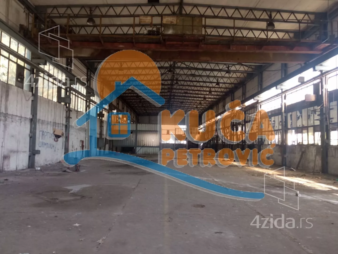 Lokal | 4zida