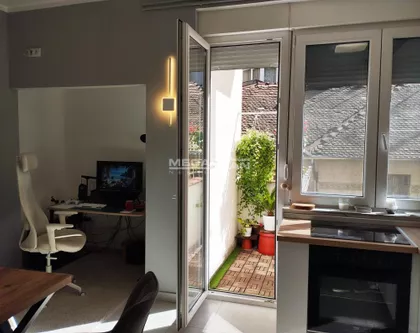 Cetinjska | 4zida.rs