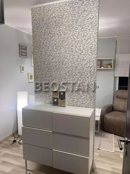 Marije Bursać | 4zida.rs