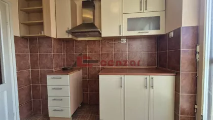 Mali Radanovac | 4zida.rs