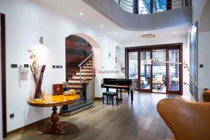 Kopitareva Gradina | 4zida.rs