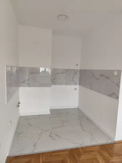 Nova Detelinara | 4zida.rs