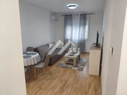 Gorana Jojića | 4zida.rs