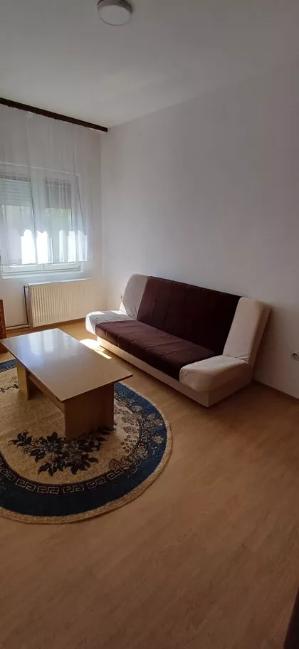 Zmaj Jovina | 4zida.rs