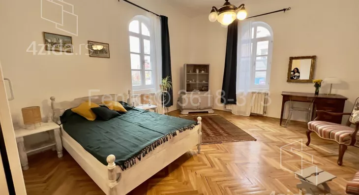 Četvoroiposoban stan | 4zida