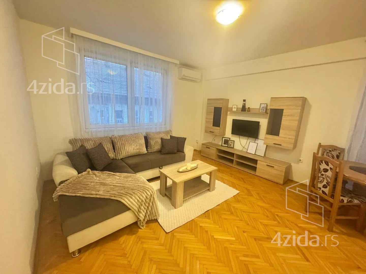 Garsonjera | 4zida