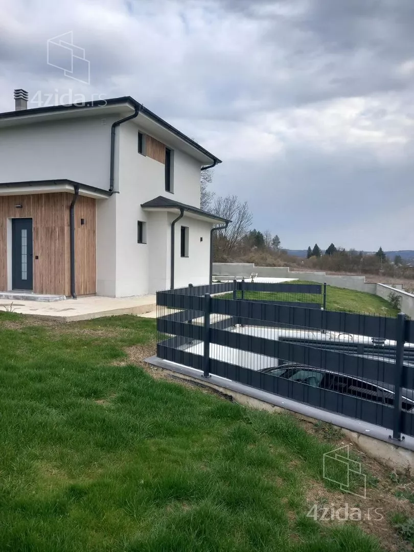 2-etažna kuća | 4zida