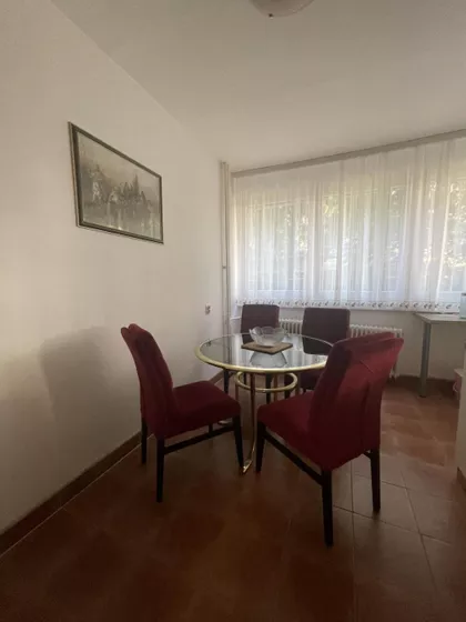 Ustanička | 4zida.rs