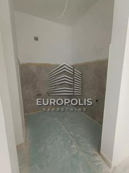 Novi Banovci | 4zida.rs