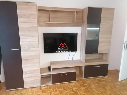 Bulevar Cara Lazara | 4zida.rs