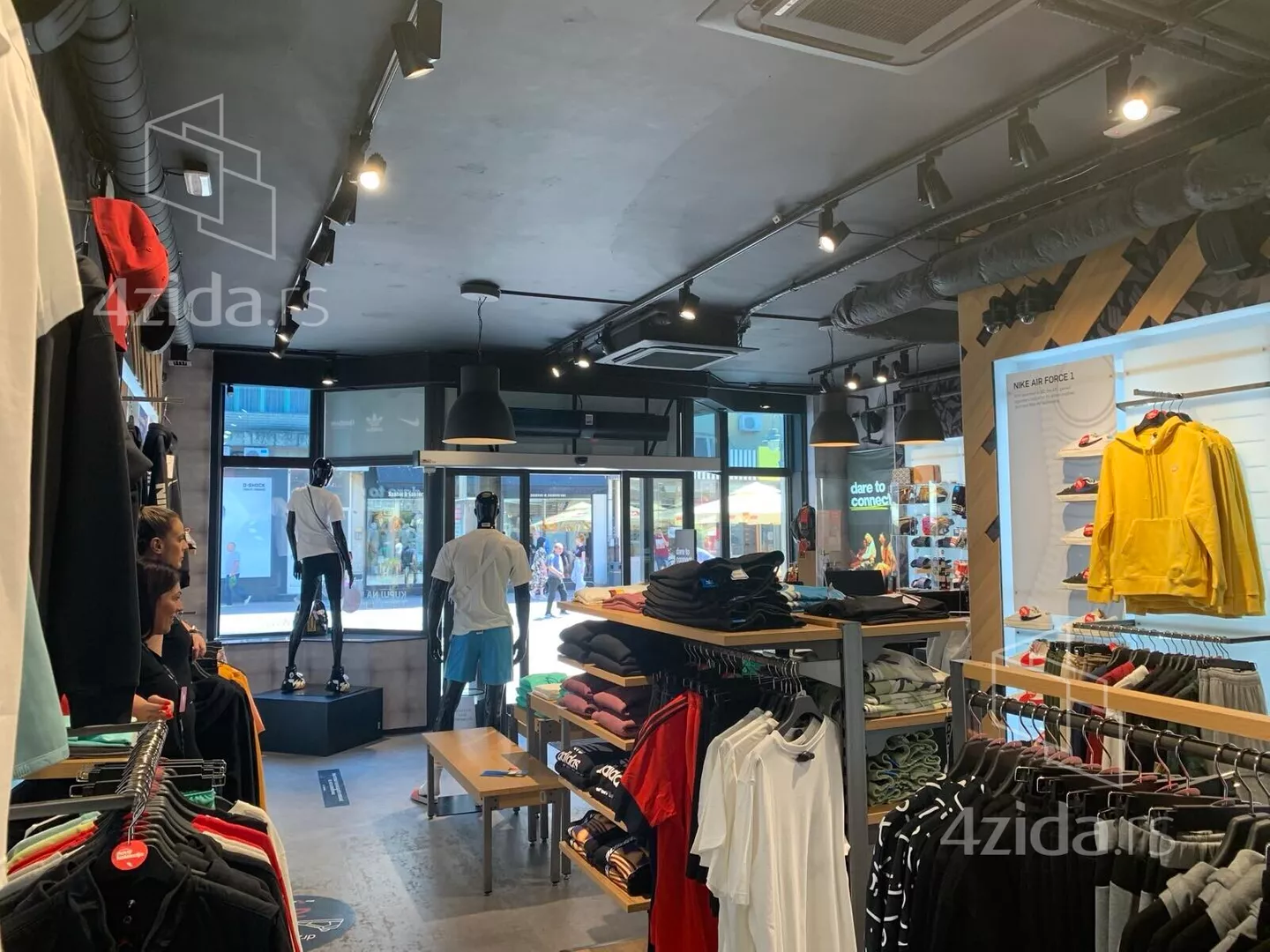 Poslovni prostor | 4zida