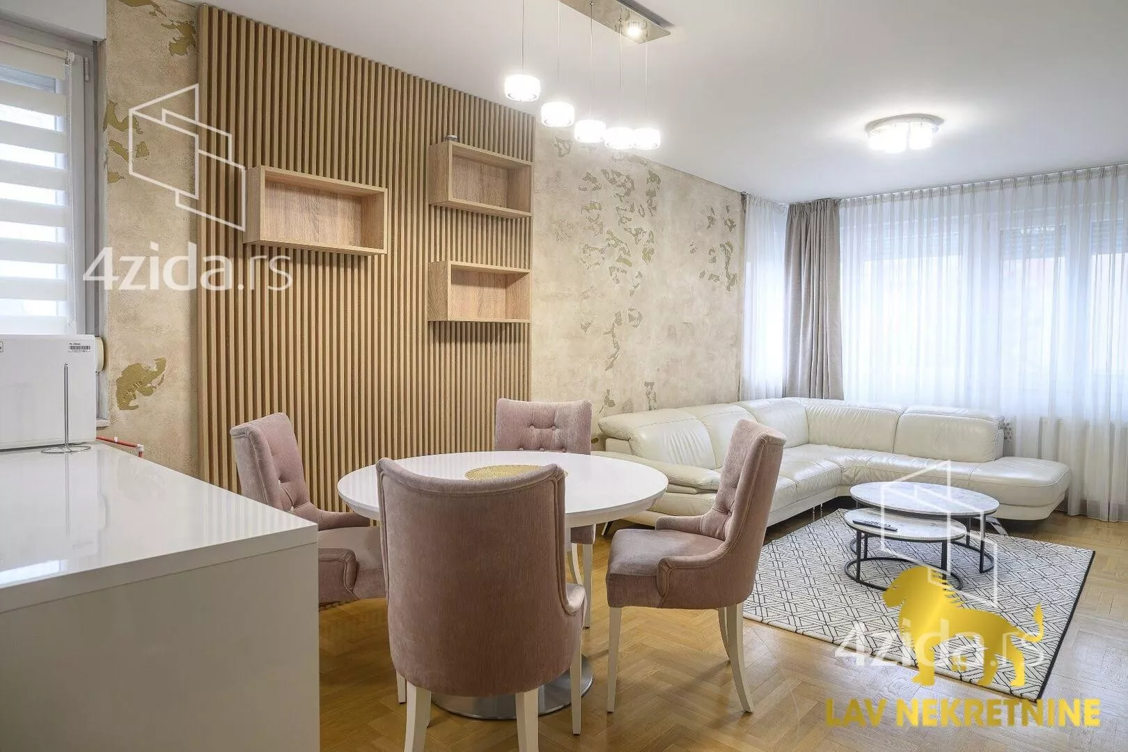 Dvoiposoban stan | 4zida