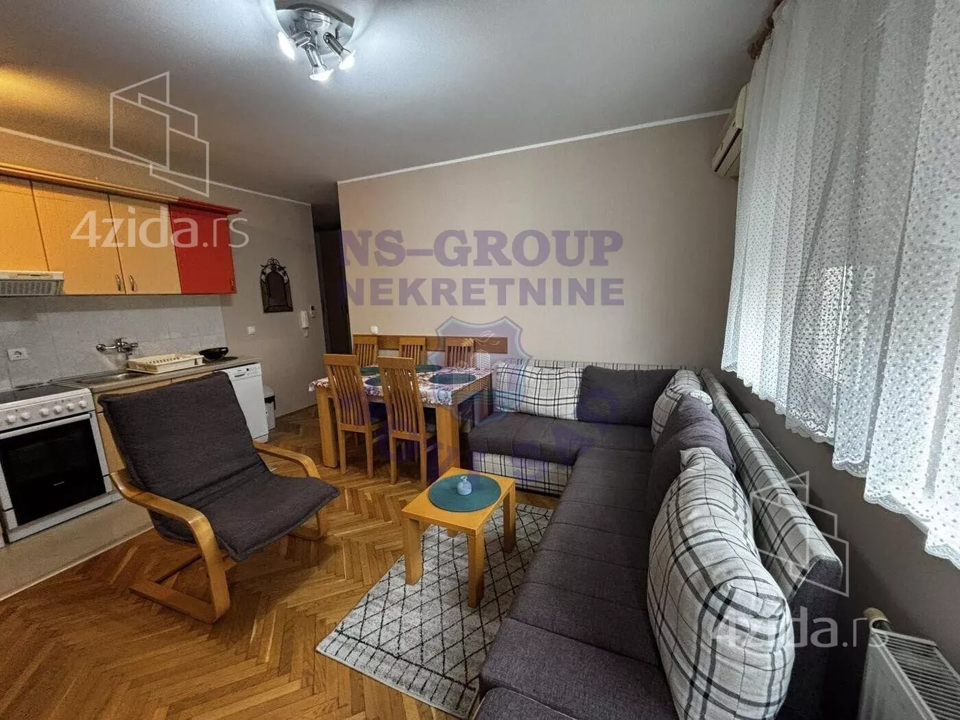 Dvoiposoban stan | 4zida