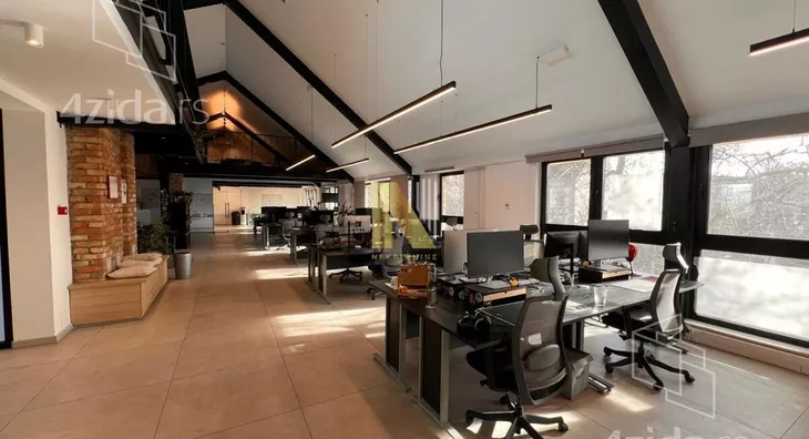 Poslovni prostor | 4zida