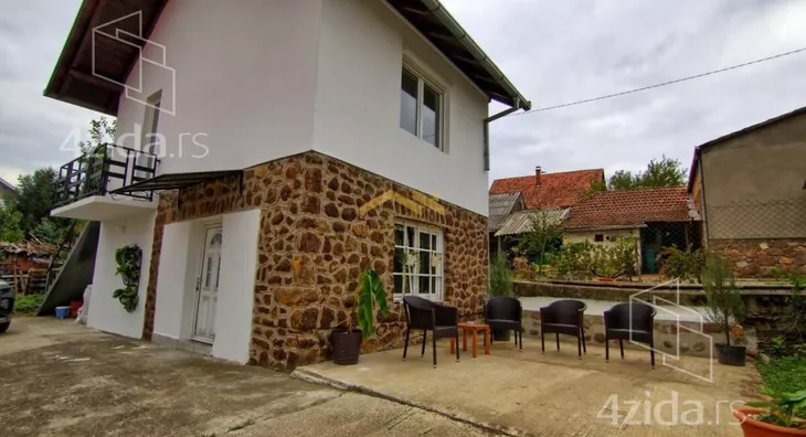 Kuća | 4zida