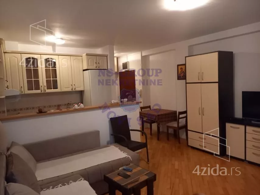 Garsonjera | 4zida