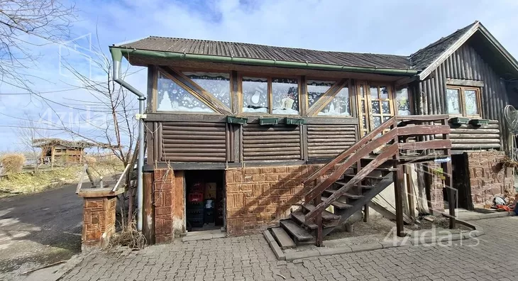 Ugostiteljski objekat | 4zida