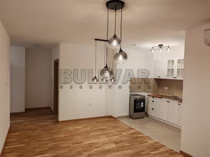 Lale Popović Tanje | 4zida.rs