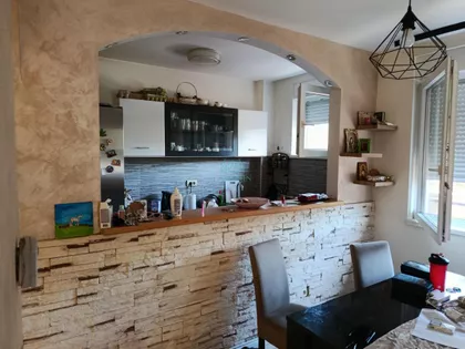 Tršćanska | 4zida.rs