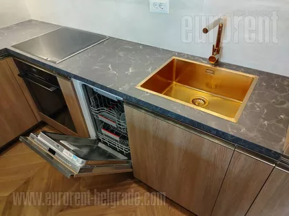 HILANDARSKA OKOLINA | 4zida.rs