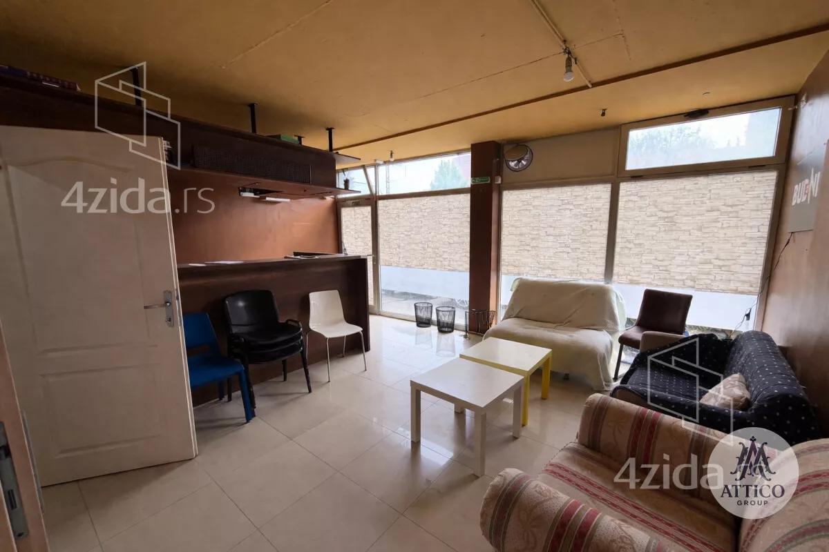 Poslovni prostor | 4zida