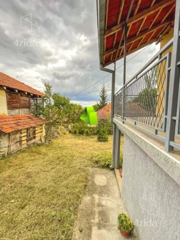 Kuća | 4zida