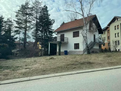 Jovanke Jeftanović 13 | 4zida.rs